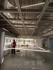 专业保洁服务，点亮洁净空间——论百家净在青山湖区新旧房与写字楼保洁消毒领域的卓越实践